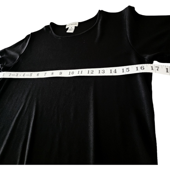 Ann Taylor Black Short Sleeve T-Shirt Women Size M - Picture 5 of 7